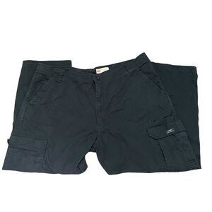 Wrangler Relaxed Fit Men’s Black Cargo Utility Outdoor Black Pants Size  42 x 30